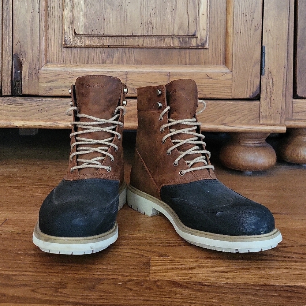 Timberland Brown and Black Leather Boots